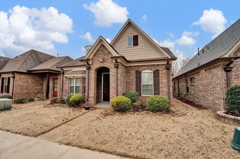 1965 Rochelle Lane Cordova TN 38016