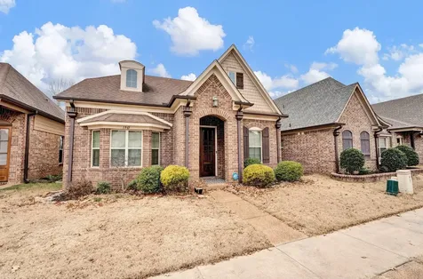 1965 Rochelle Lane Cordova TN 38016