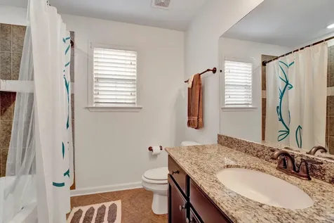 1965 Rochelle Lane Cordova TN 38016