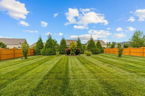 1115 Marys Place Lebanon TN 37090