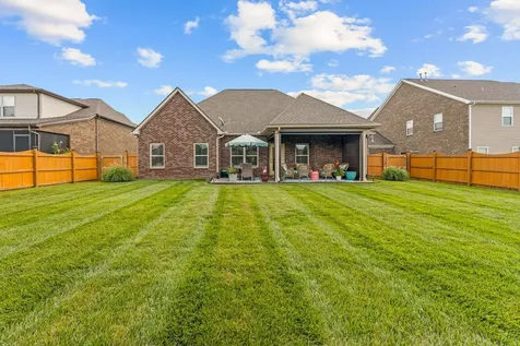 1115 Marys Place Lebanon TN 37090
