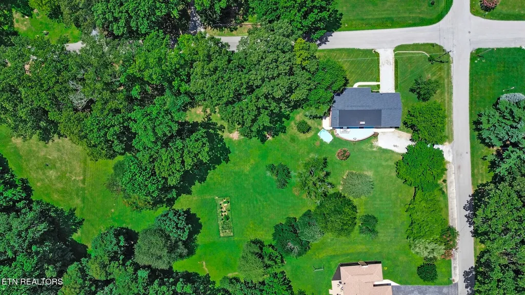335 Woodland Street Livingston TN 38570