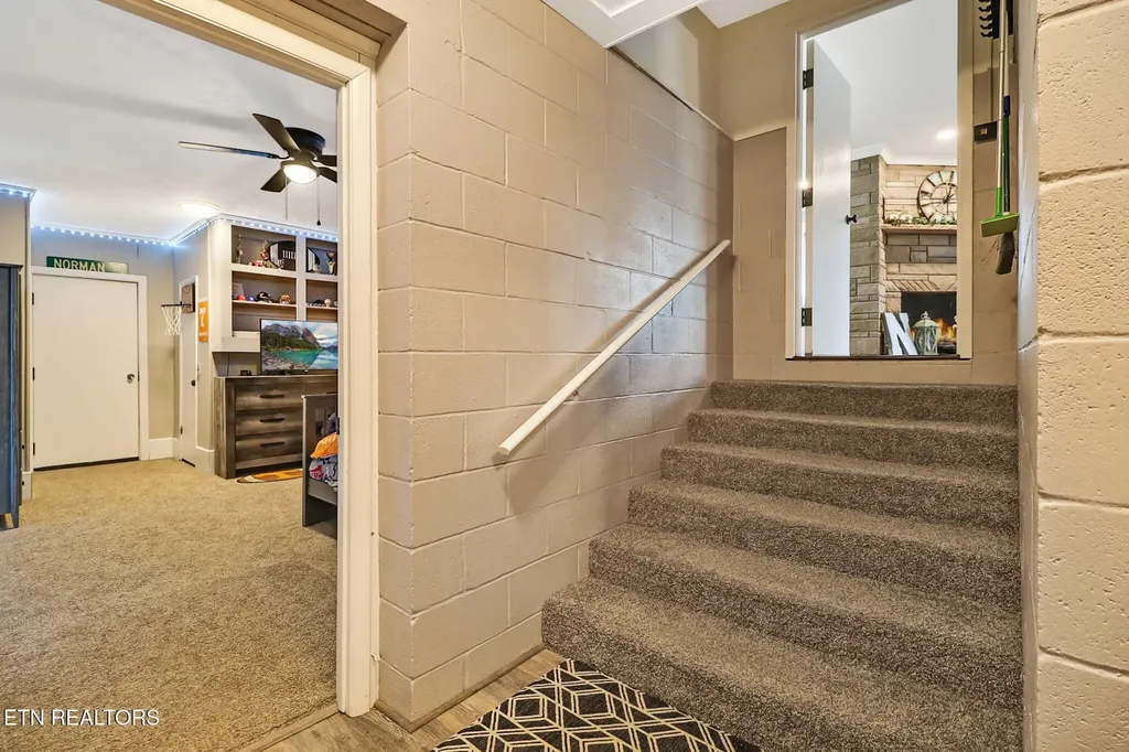 335 Woodland Street Livingston TN 38570