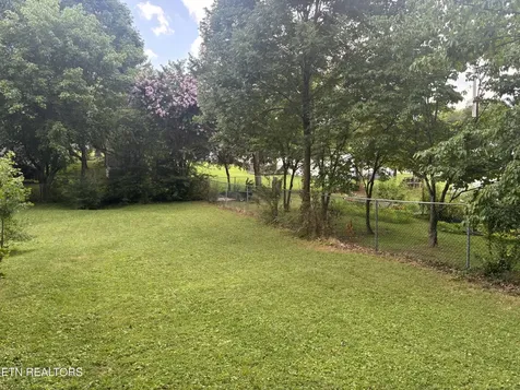 2119 Maple Drive Knoxville TN 37918