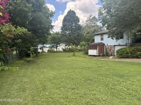 2119 Maple Drive Knoxville TN 37918