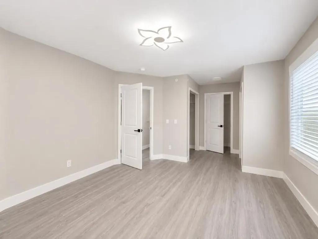 543 Peachers Mill Road Clarksville TN 37042