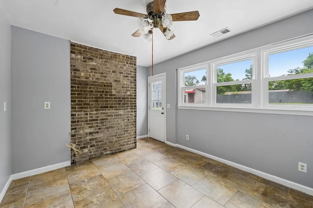 5140 Whitaker Drive Nashville TN 37211