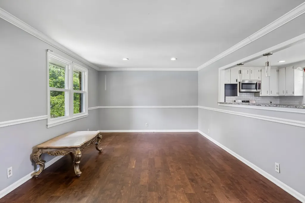 5140 Whitaker Drive Nashville TN 37211