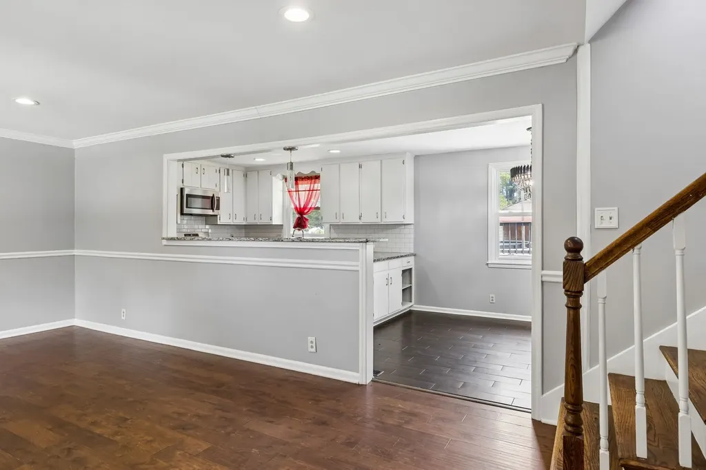 5140 Whitaker Drive Nashville TN 37211