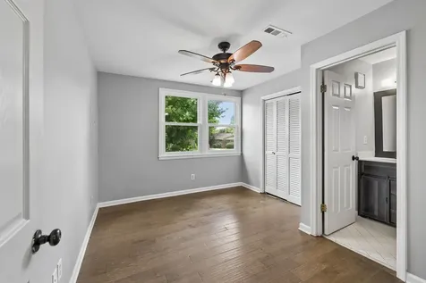 5140 Whitaker Drive Nashville TN 37211