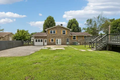 5140 Whitaker Drive Nashville TN 37211