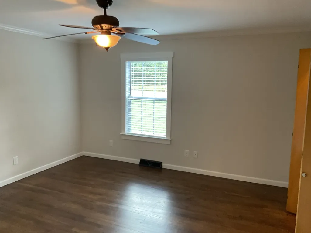 1227 Hazelwood Road Columbia TN 38401