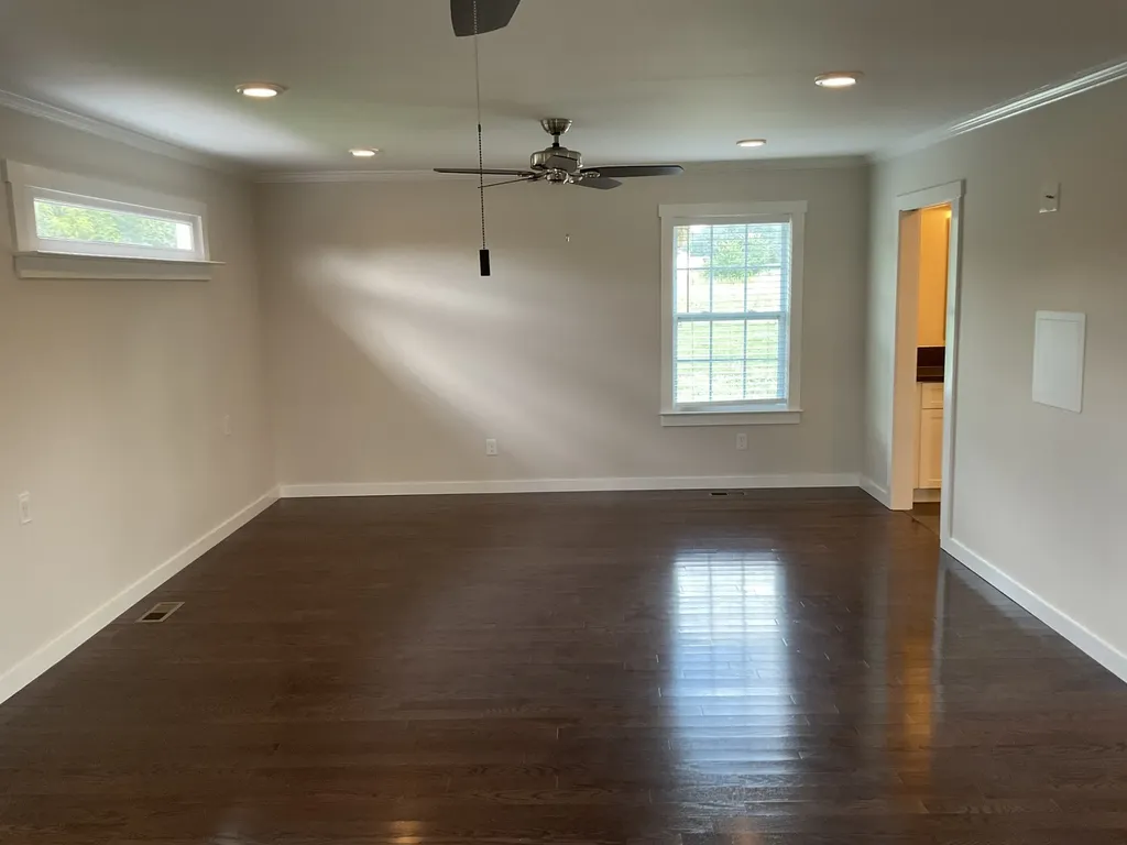 1227 Hazelwood Road Columbia TN 38401