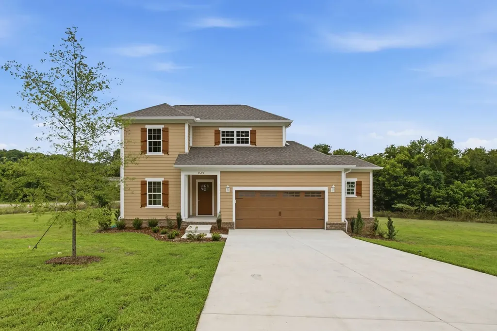 1699 Blue Moon Lane Columbia TN 38401