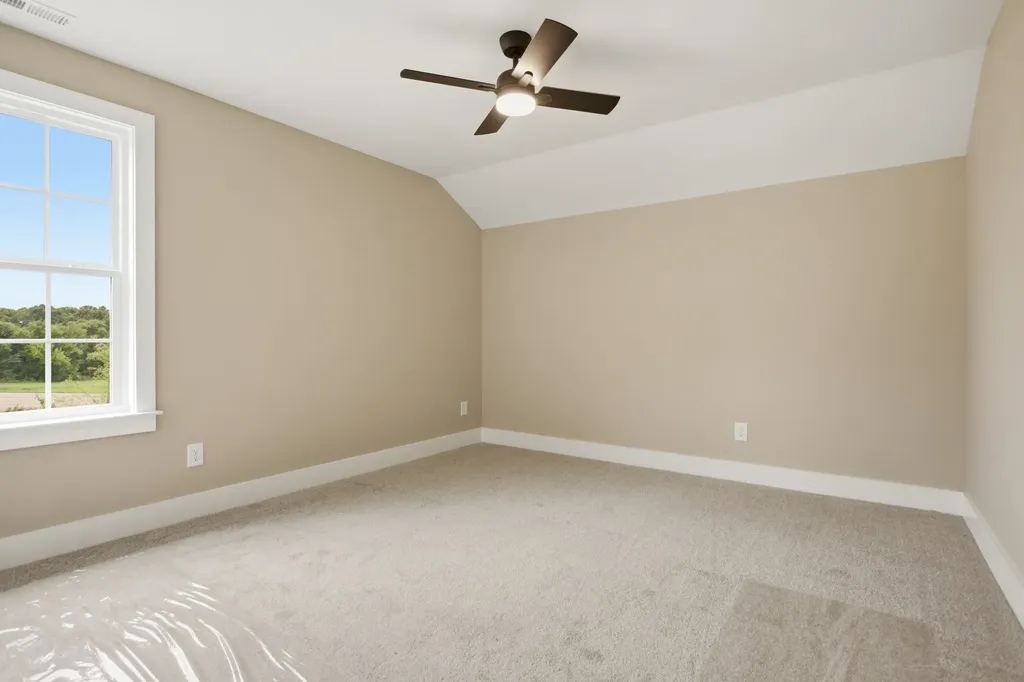 1699 Blue Moon Lane Columbia TN 38401
