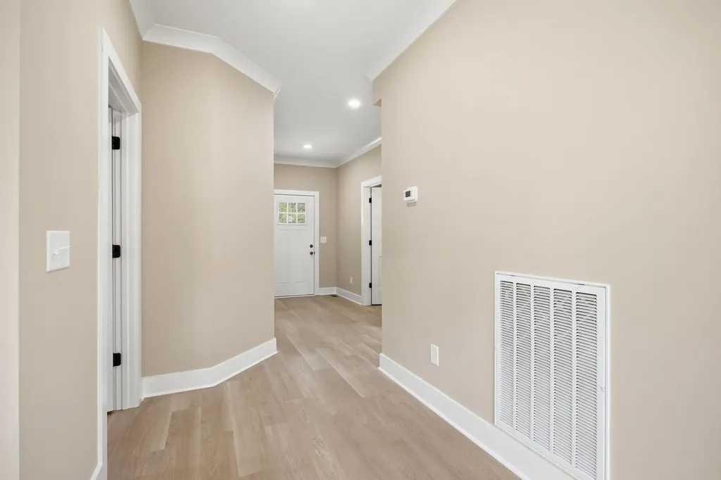 1699 Blue Moon Lane Columbia TN 38401