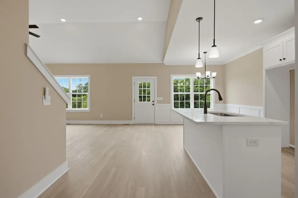 1699 Blue Moon Lane Columbia TN 38401