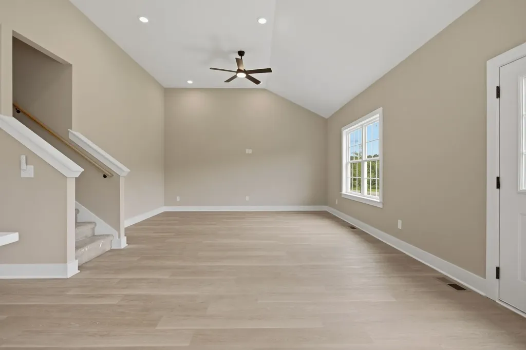 1699 Blue Moon Lane Columbia TN 38401