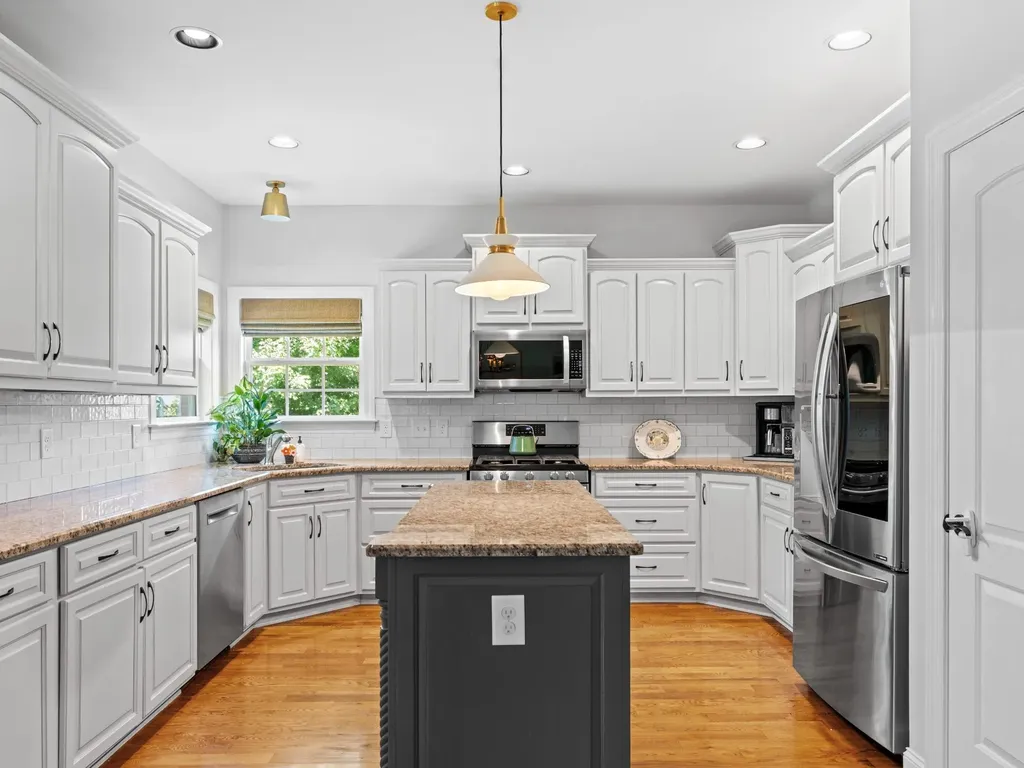 1422 Polo Fields Lane Columbia TN 38401