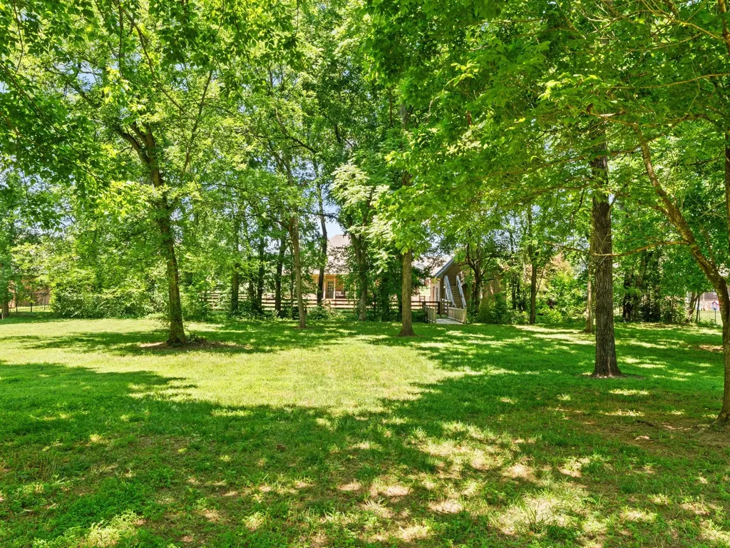 1422 Polo Fields Lane Columbia TN 38401