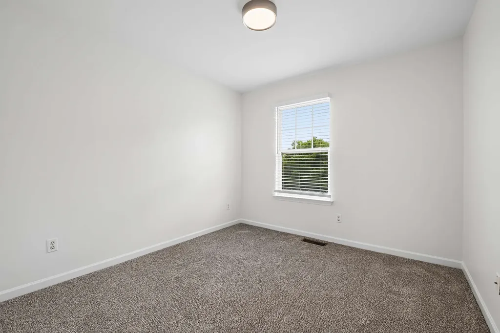 742 Vernon Avenue Nashville TN 37209