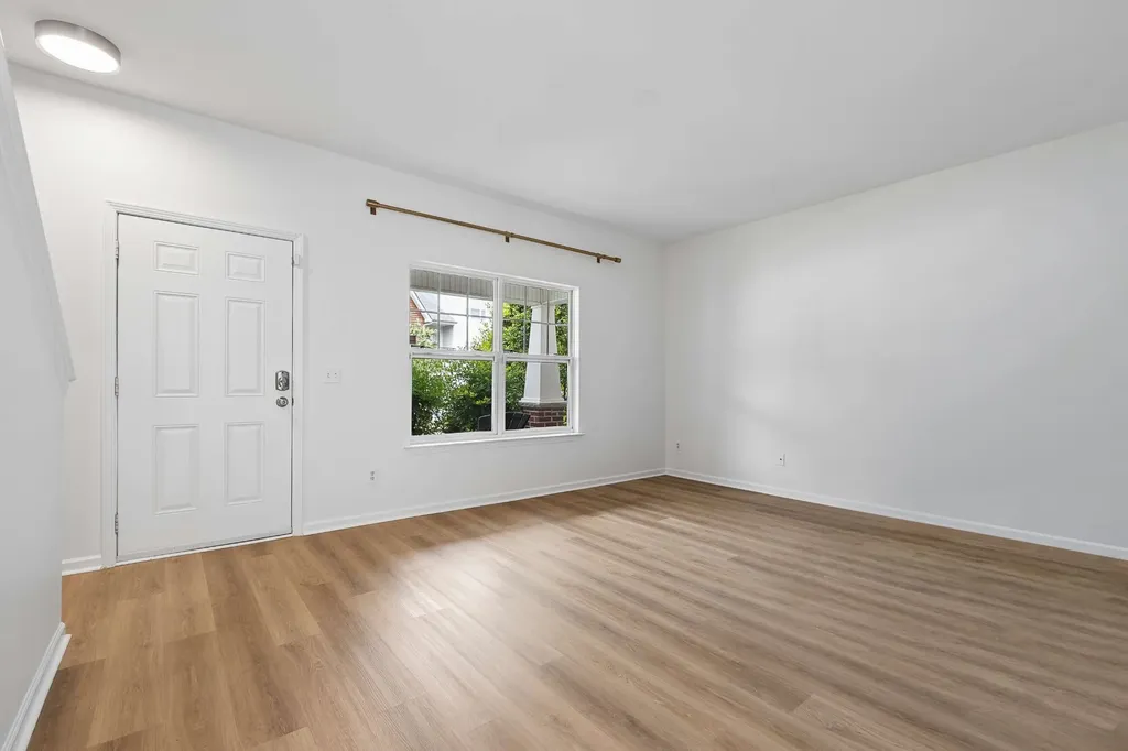 742 Vernon Avenue Nashville TN 37209