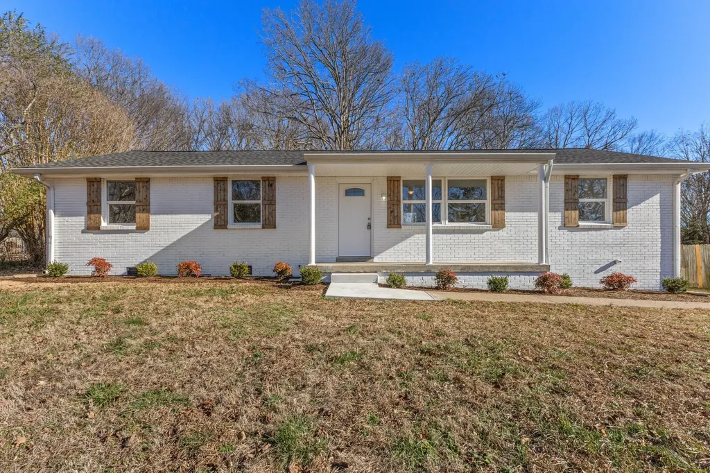 1029 Granada Road Ashland City TN 37015