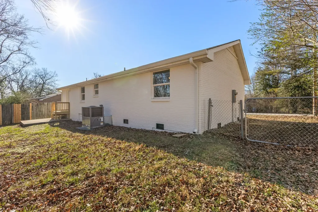 1029 Granada Road Ashland City TN 37015