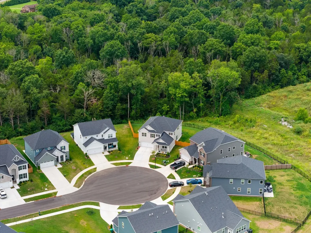 1127 Aster Place Mount Juliet TN 37122