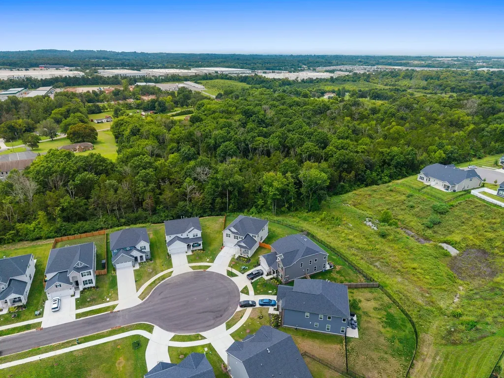 1127 Aster Place Mount Juliet TN 37122
