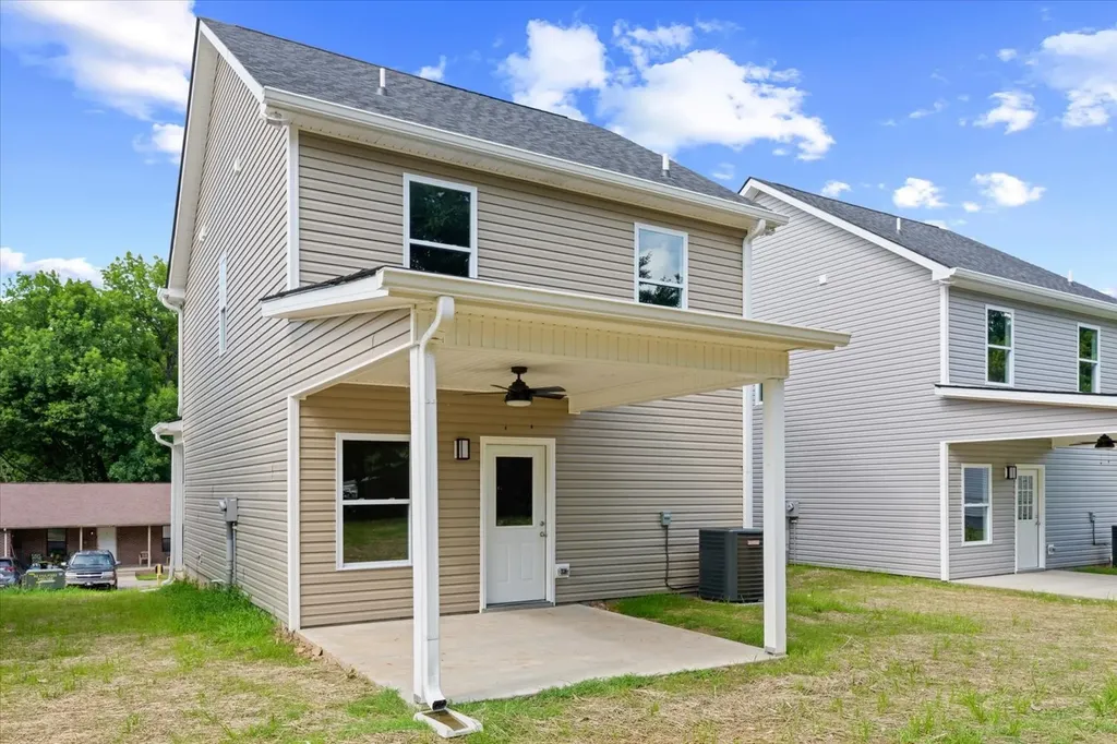 328 Mitchell Street Clarksville TN 37042