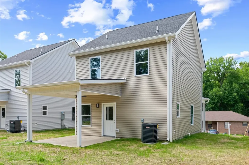 328 Mitchell Street Clarksville TN 37042