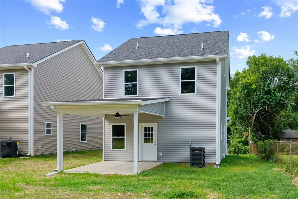 328 Mitchell Street Clarksville TN 37042