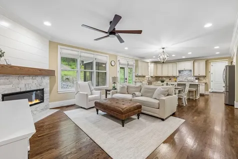 2288 N Berrys Chapel Road Franklin TN 37069