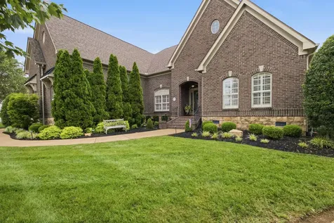 1203 Potter Lane Gallatin TN 37066