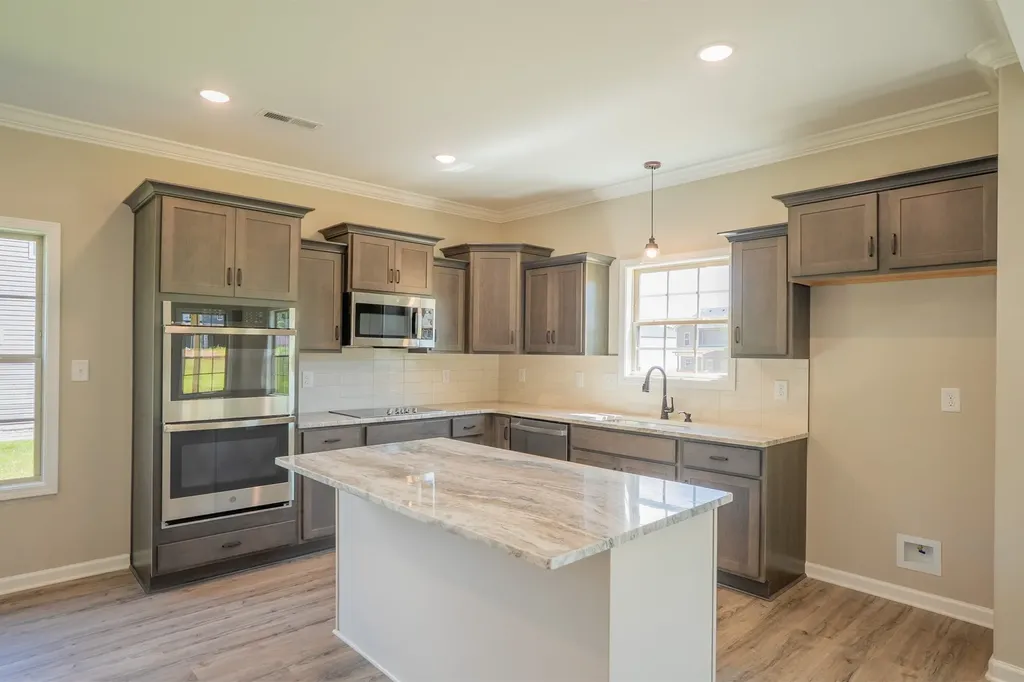 69 Sycamore Hill Clarksville TN 37042