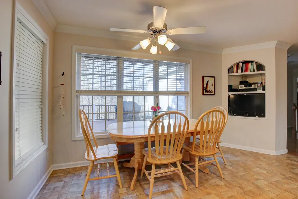 2559 Hedgerow Lane Clarksville TN 37043