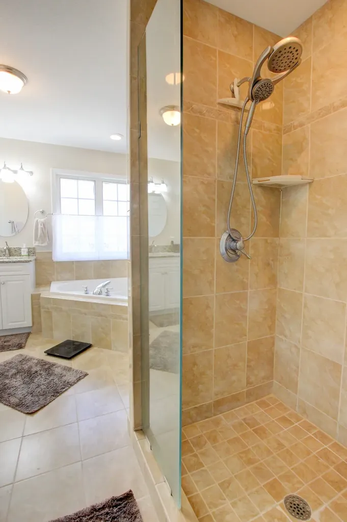 2559 Hedgerow Lane Clarksville TN 37043