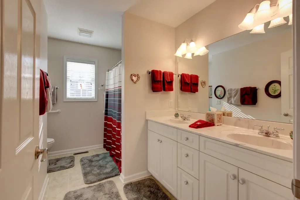 2559 Hedgerow Lane Clarksville TN 37043