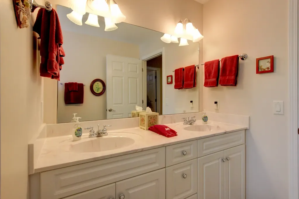 2559 Hedgerow Lane Clarksville TN 37043