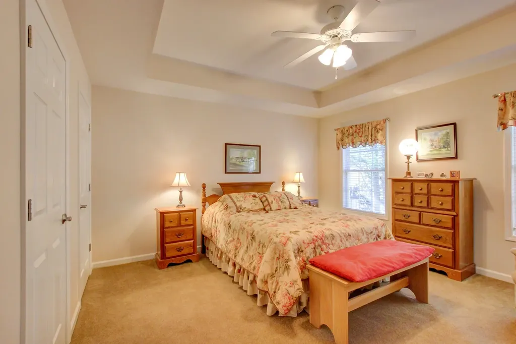 2559 Hedgerow Lane Clarksville TN 37043