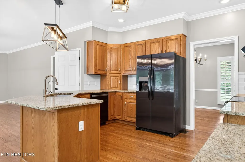 1515 Little John Lane Cookeville TN 38501