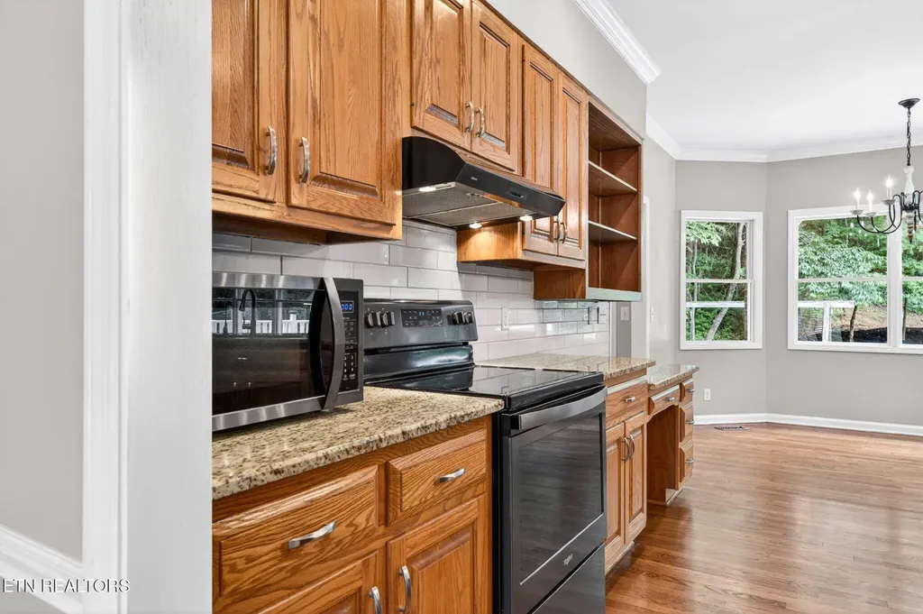 1515 Little John Lane Cookeville TN 38501