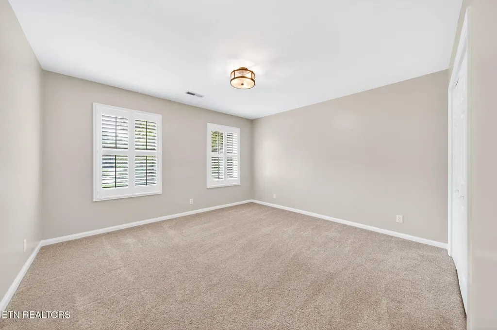 1515 Little John Lane Cookeville TN 38501