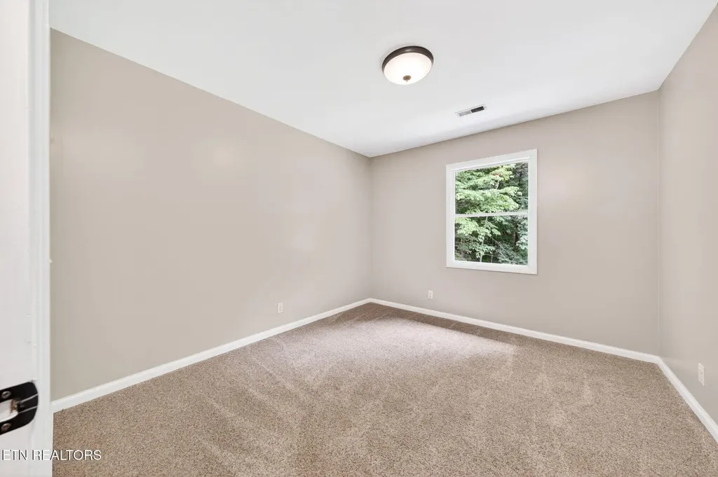 1515 Little John Lane Cookeville TN 38501