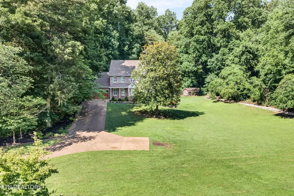 1515 Little John Lane Cookeville TN 38501