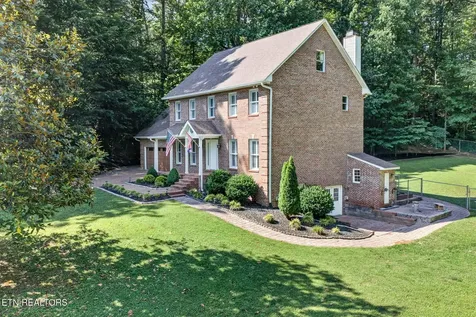 1515 Little John Lane Cookeville TN 38501