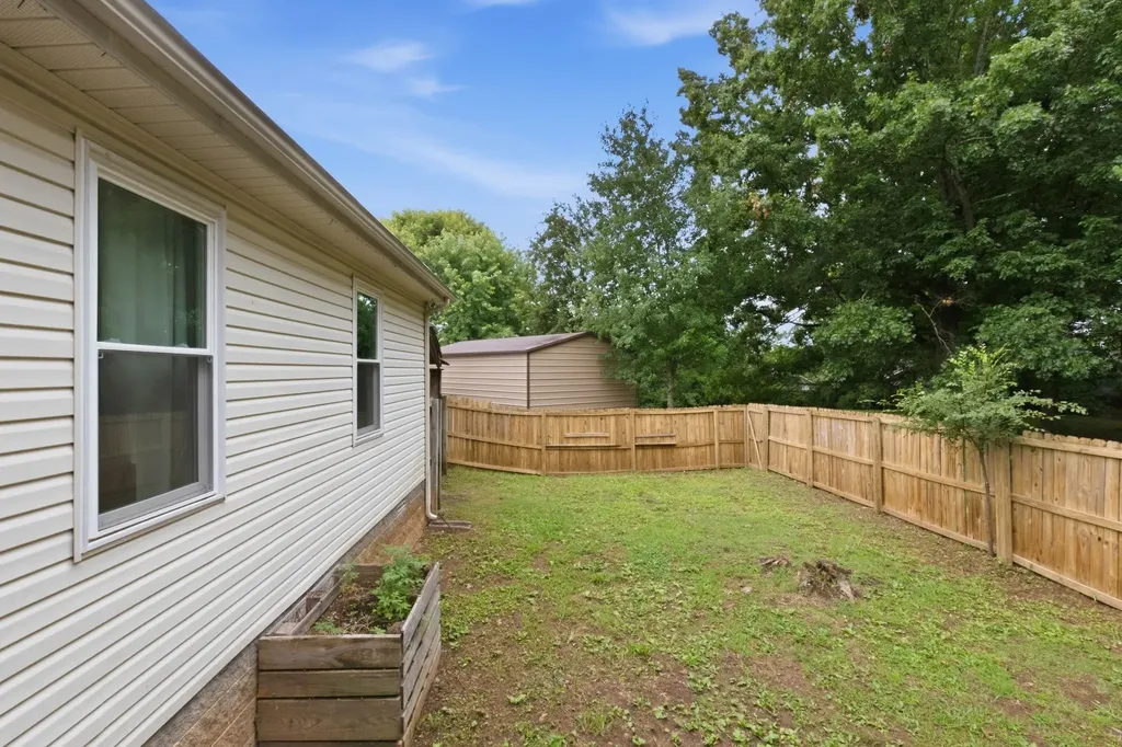 609 Eagle Court La Vergne TN 37086