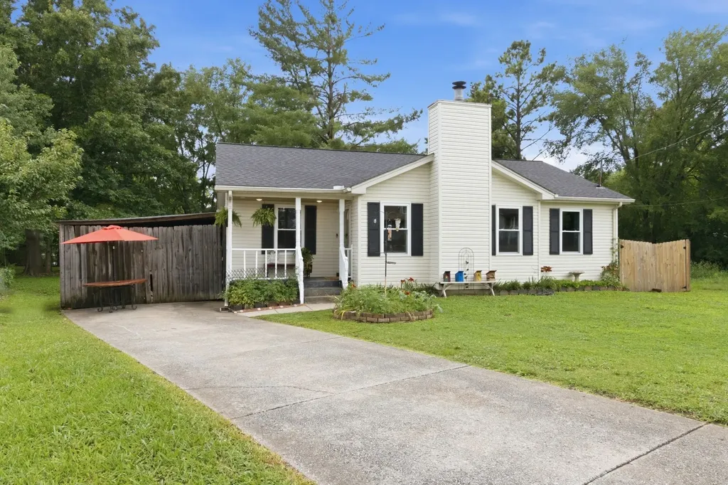 609 Eagle Court La Vergne TN 37086