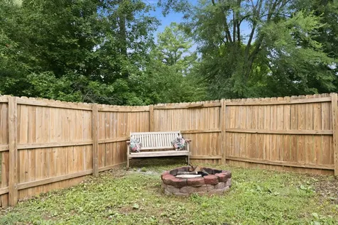 609 Eagle Court La Vergne TN 37086